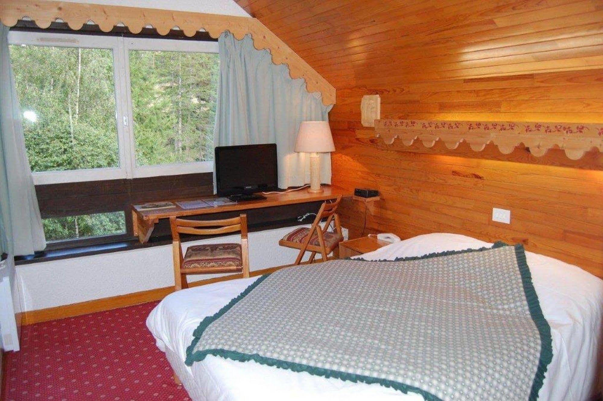 Hotel Ecureuil ヴァール エクステリア 写真